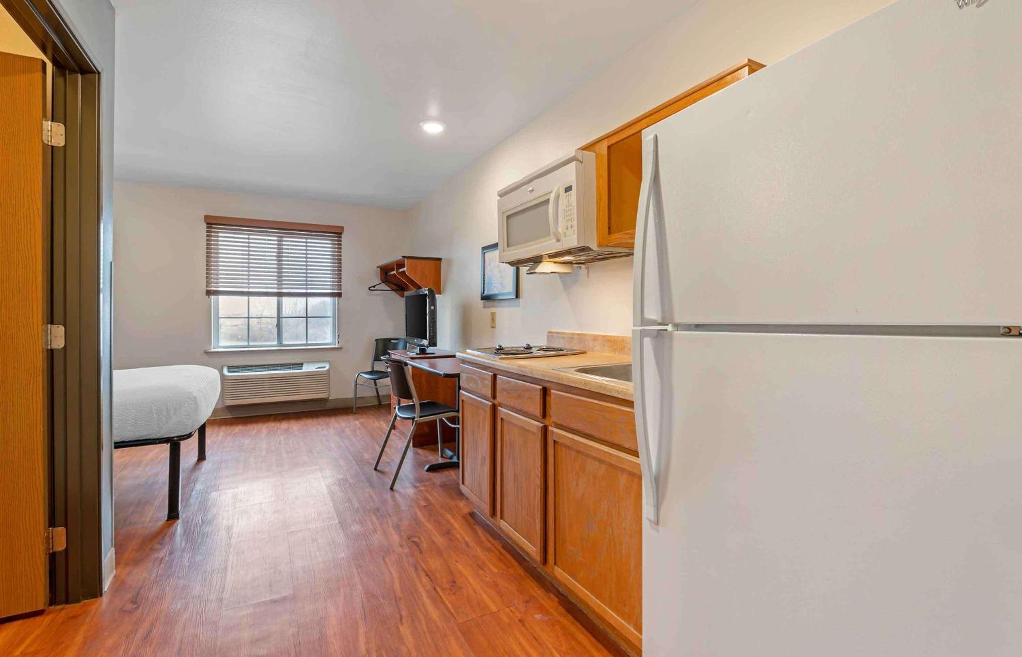 Extended Stay America Select Suites - Indianapolis - 그린우드 외부 사진